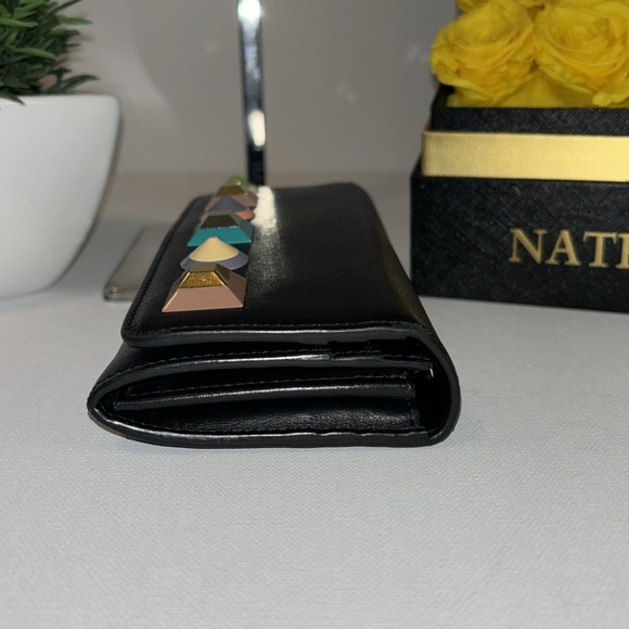 EUC FENDI Chain Wallet with full inclusion - Picture 5 of 14